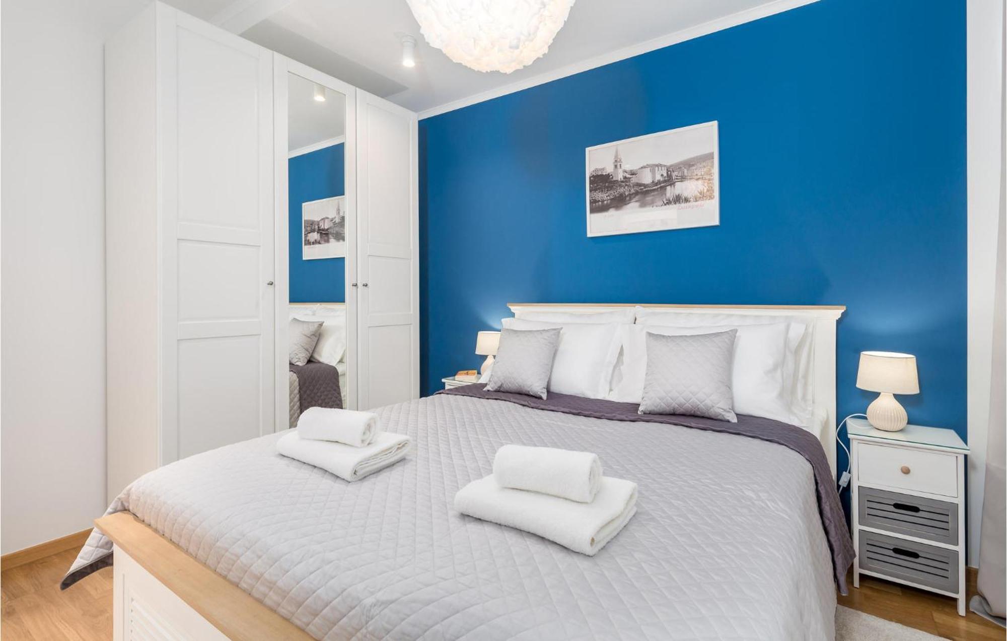 Amazing Apartment In Mali Losinj With Wifi מראה חיצוני תמונה